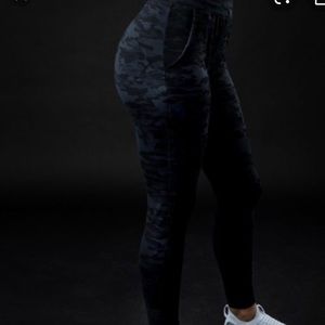 Alphalete pro elite jogger
